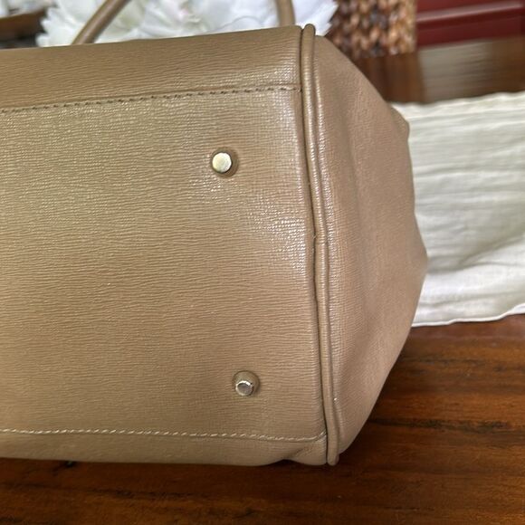 FURLA hand bag impeccable condition light tan color - Picture 6 of 12